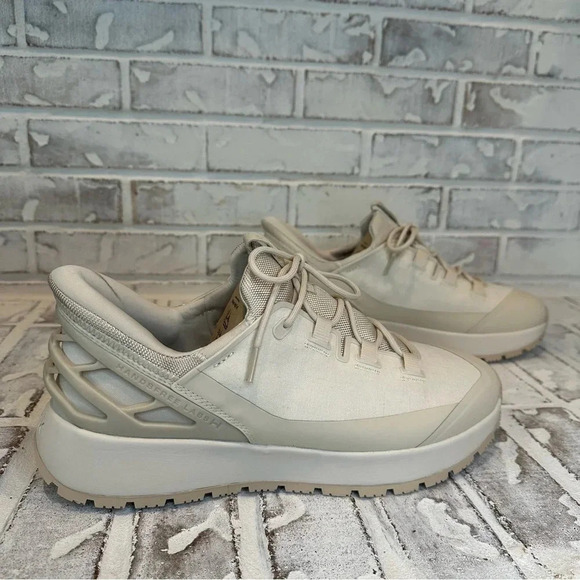 Kizik Men’s Wasatch Color Sand Monochrome Wide Athletic Sneaker Size 12 - Picture 2 of 10